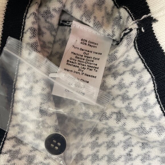 Talbots Plus Petite  Houndstooth Button Front Sweater Black & White Sz 3XP - New - Picture 6 of 8